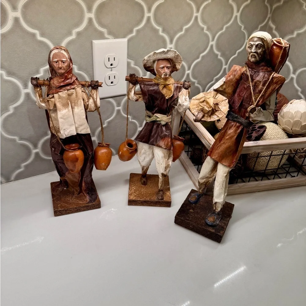 Vintage Mexican folk art paper mache